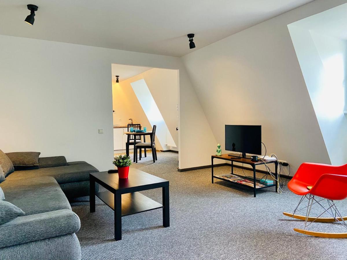 Ramer Tower Apartment In Old Town リガ エクステリア 写真